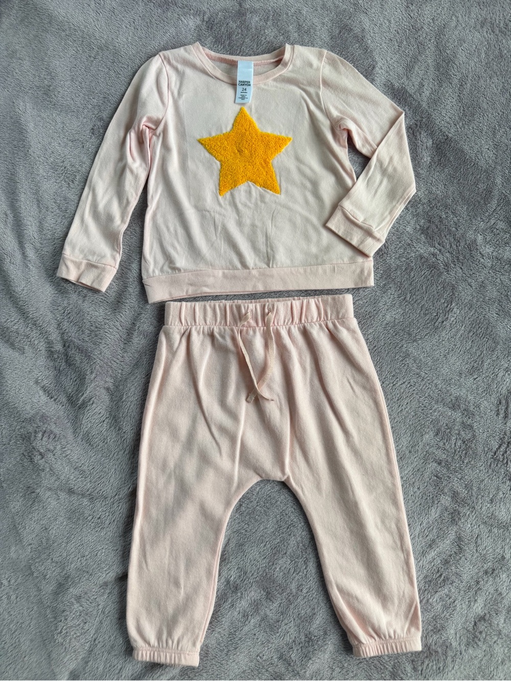 Harper Canyon Pink Pajama Set with Yellow Star